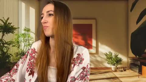 Lia online show from October 4, 5:11 pm