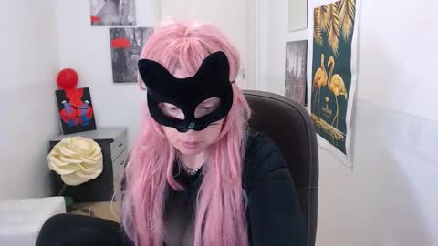 Snapshot of emily_york18 chatting on February 22, 5:57 pm Emily online show from February 22, 5:57 pm