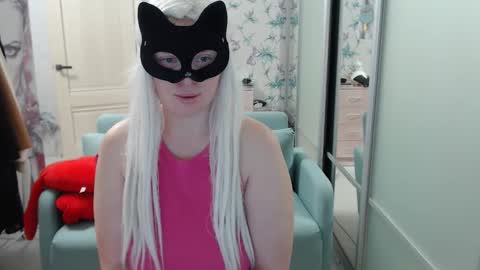 Snapshot of emily_york18 chatting on January 12, 2:00 pm Emily online show from January 12, 2:00 pm