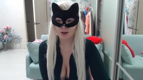 Snapshot of emily_york18 chatting on February 8, 3:15 pm Emily online show from February 8, 3:15 pm