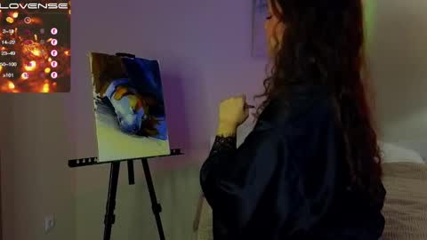 Snapshot of emilyart_ chatting on December 14, 4:52 pm artist Emily online show from December 14, 4:52 pm