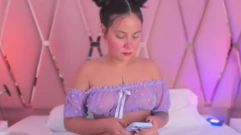 Snapshot of emilyblack_1 chatting on July 17, 1:56 am Emily online show from July 17, 1:56 am