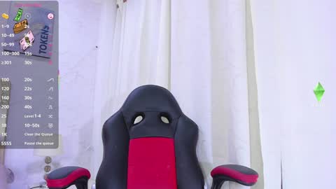 Emily online show from January 24, 3:34 pm