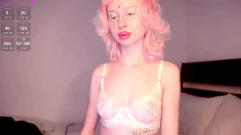 Emily online show from February 3, 6:13 pm