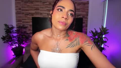 emily online show from January 7, 9:28 pm