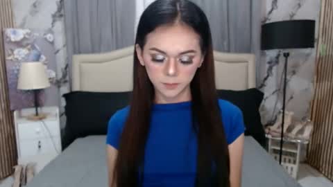 emilyfucker69 online show from January 25, 1:30 pm