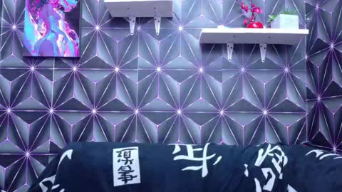 EMELY online show from December 13, 10:59 pm