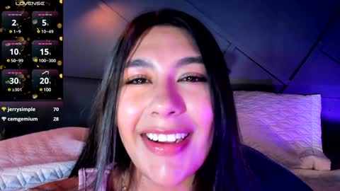 Emily online show from December 17, 5:04 pm