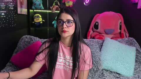 Emily Jhonson online show from January 20, 2:03 pm