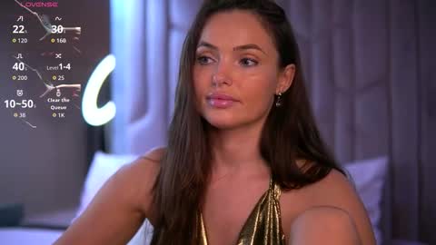 Emily online show from October 5, 11:41 am