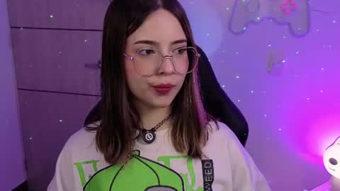 VALEEEN online show from June 23, 2:48 pm