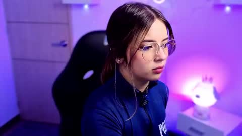 VALEEEN online show from June 26, 3:38 pm