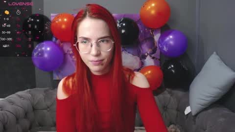 EmilyKents online show from October 23, 2:00 am