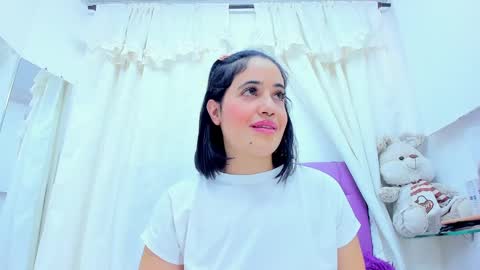 Emily online show from January 5, 4:48 pm