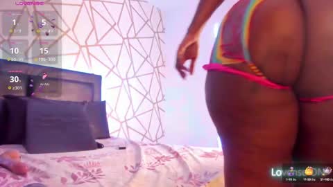 Snapshot of emilyrosee1 chatting on February 16, 10:54 pm online show from February 16, 10:54 pm