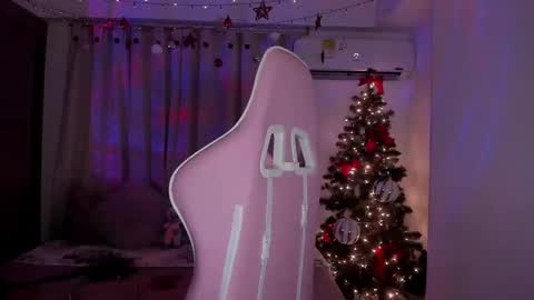 EMILY online show from January 8, 5:59 am