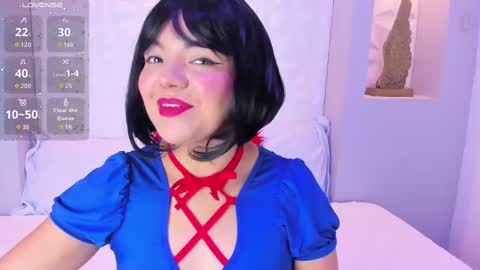 EMILY online show from October 1, 7:31 pm