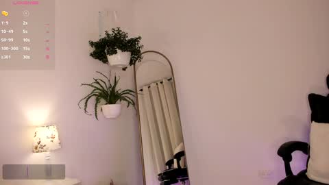 Emily online show from January 10, 4:20 pm