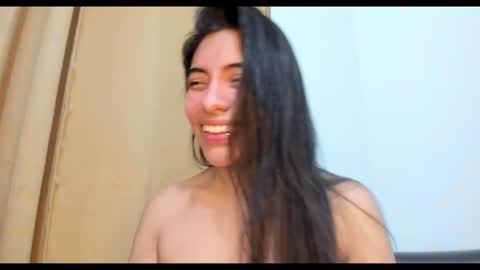 Snapshot of emilysex_118 chatting on November 5, 8:47 am Emily online show from November 5, 8:47 am