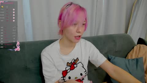 Betty online show from April 4, 1:15 am