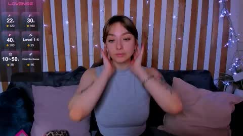 Emily online show from December 16, 5:56 am