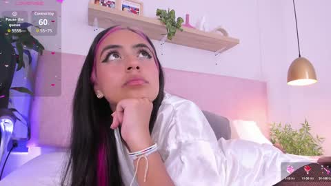 Emily Bank online show from January 19, 2:36 am