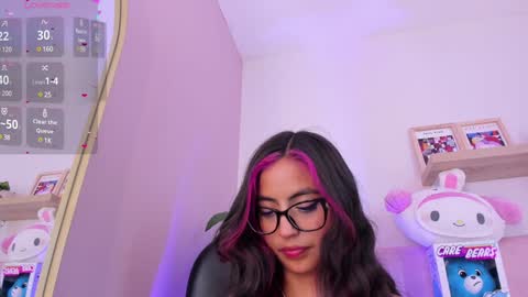 Emily Bank online show from January 31, 11:56 pm