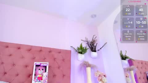 Emily Bank online show from February 12, 10:59 pm