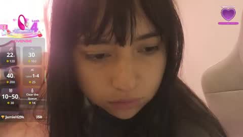 emma online show from June 18, 7:07 pm