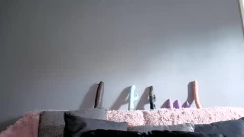 emliyjamesmjb online show from September 18, 10:06 am