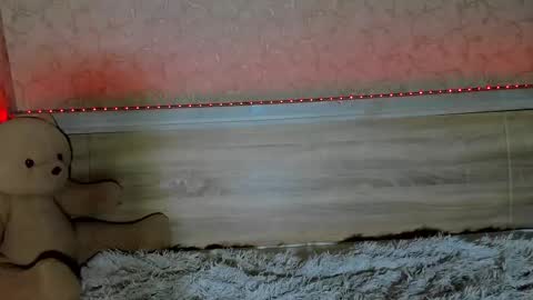 Emma online show from October 31, 9:38 pm