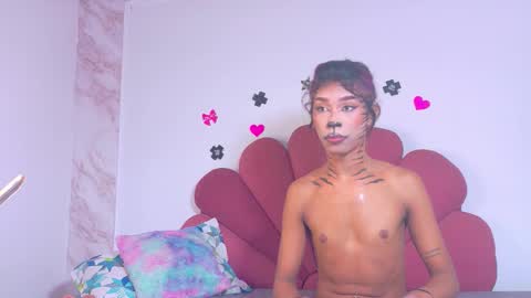 Snapshot of emma__10 chatting on October 30, 4:08 pm Emma online show from October 30, 4:08 pm