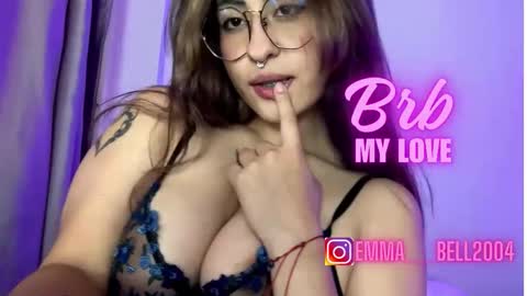 Snapshot of emma__bell_ chatting on October 21, 3:13 pm Emma Is here online show from October 21, 3:13 pm