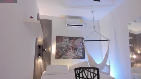 Alice online show from December 5, 10:02 am