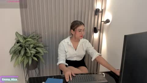 Alice online show from February 28, 11:44 am