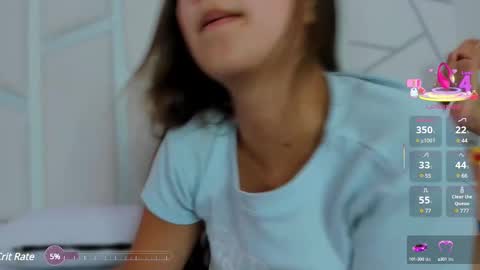 Snapshot of emma_benett chatting on March 5, 12:38 am Emma online show from March 5, 12:38 am