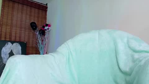 Emma online show from November 10, 8:46 am