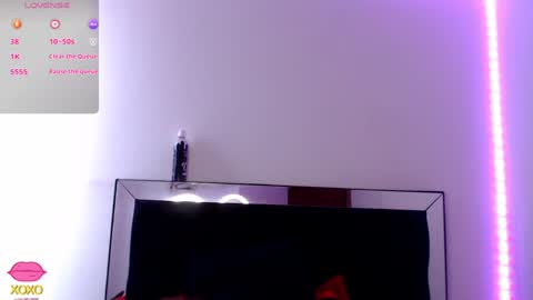 Snapshot of emma_bouvier chatting on January 18, 12:15 pm Emma online show from January 18, 12:15 pm