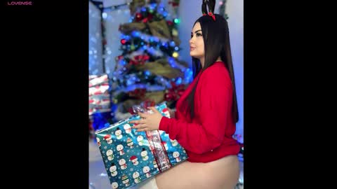 emma online show from December 22, 7:44 pm