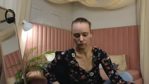 emma_chaser online show from April 21, 2:51 am