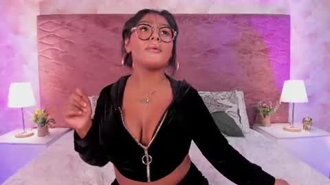 emma online show from June 22, 3:31 pm