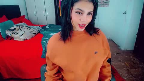 emma online show from December 20, 12:29 am