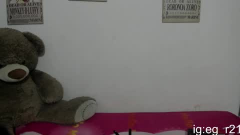 emma_grayys online show from April 11, 4:39 am