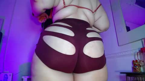 emma online show from November 6, 1:17 am