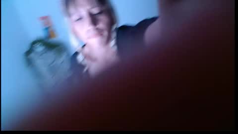 Snapshot of emma_jan_ chatting on November 29, 4:48 am Emma jan online show from November 29, 4:48 am