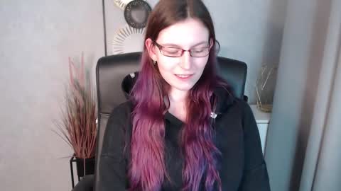 emma online show from January 9, 12:41 pm