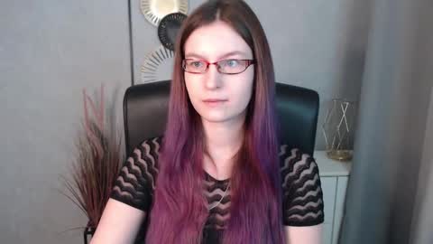 emma online show from January 15, 7:05 am