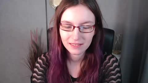 emma online show from January 16, 10:10 am