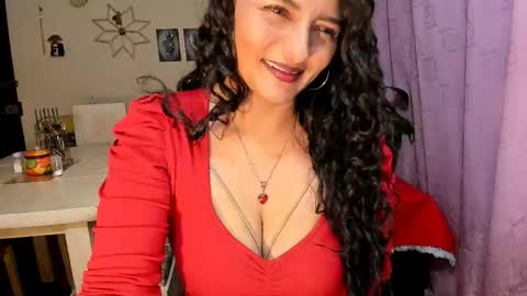  emma luxy online show from May 17, 4:21 am