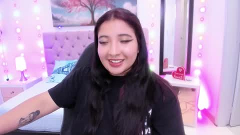 Emma Monserratt online show from January 19, 3:53 pm